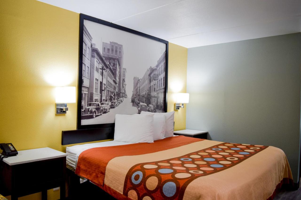Super 8 Downtown Raleigh Motel Kültér fotó